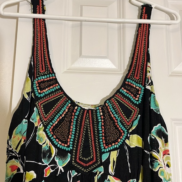 Floral Black Sleeveless Dress - Picture 2 of 5